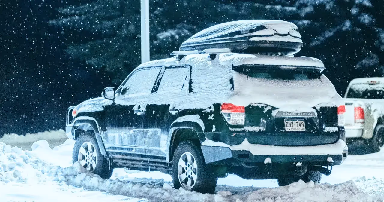 Ski Racks vs Cargo Boxes? The Great Debate Settled